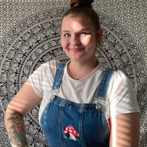 Meet your Posher, Kay jade